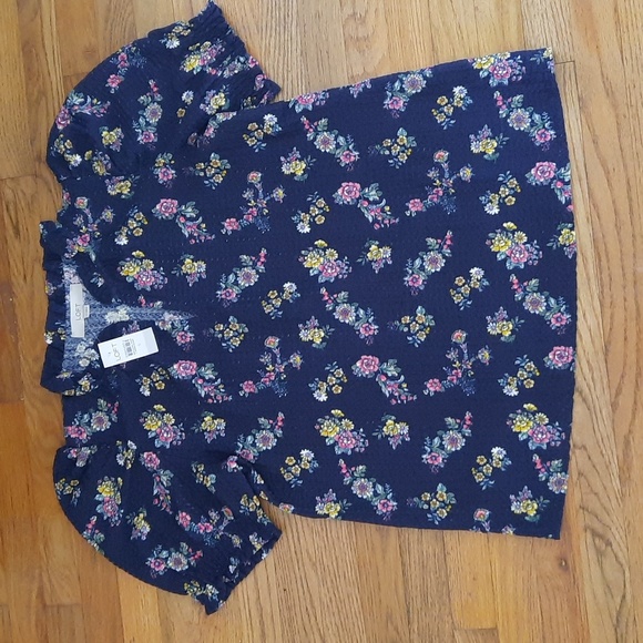 NWT LOFT tossed floral puffle sleeve blouse - Picture 1 of 4